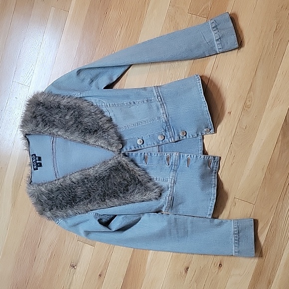 XOXO Jackets & Blazers - Gorgeous faux fur trimmed denim jacket
